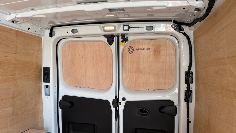 Renault Trafic Lwb Diesel LL30 Blue dCi 150 Extra [Safety] Van